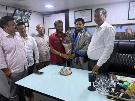 4th Delhi State Para Swimming Championship में VKDL Group के चेयरमैन V. K. Dubey सम्मानित; जन्मदिवस पर दिव्यांगजनों की सेवा एवं सशक्तिकरण का लिया पुनः संकल्प